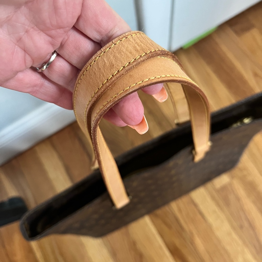 Luis Vuitton bag - Picture 5 of 10